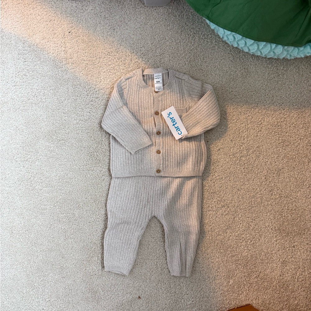 Carter's Light Beige Knit Baby Set - size 6 months NWT